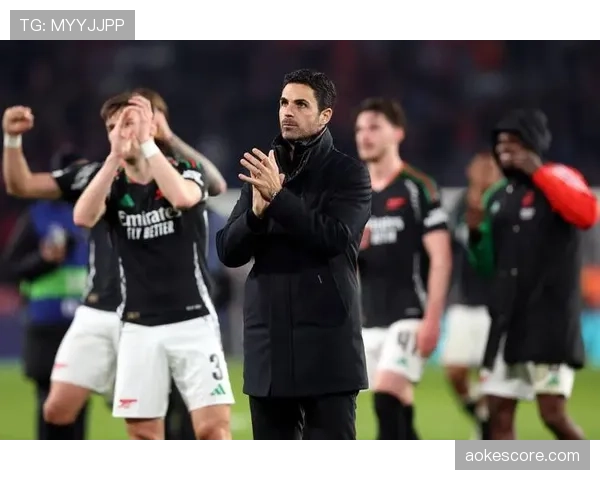 英超冠军争夺白热化：阿森纳多赛1场领先曼城6分，两队直接对话定乾坤